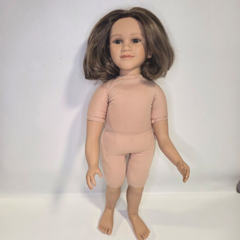 My Twinn Doll Green Eyes Brunette '97 head '2001 body